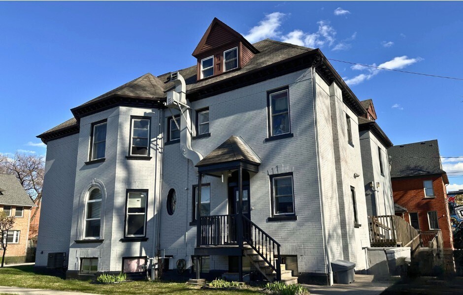 511 Devonshire Rd, Windsor, ON for sale Primary Photo- Image 1 of 1