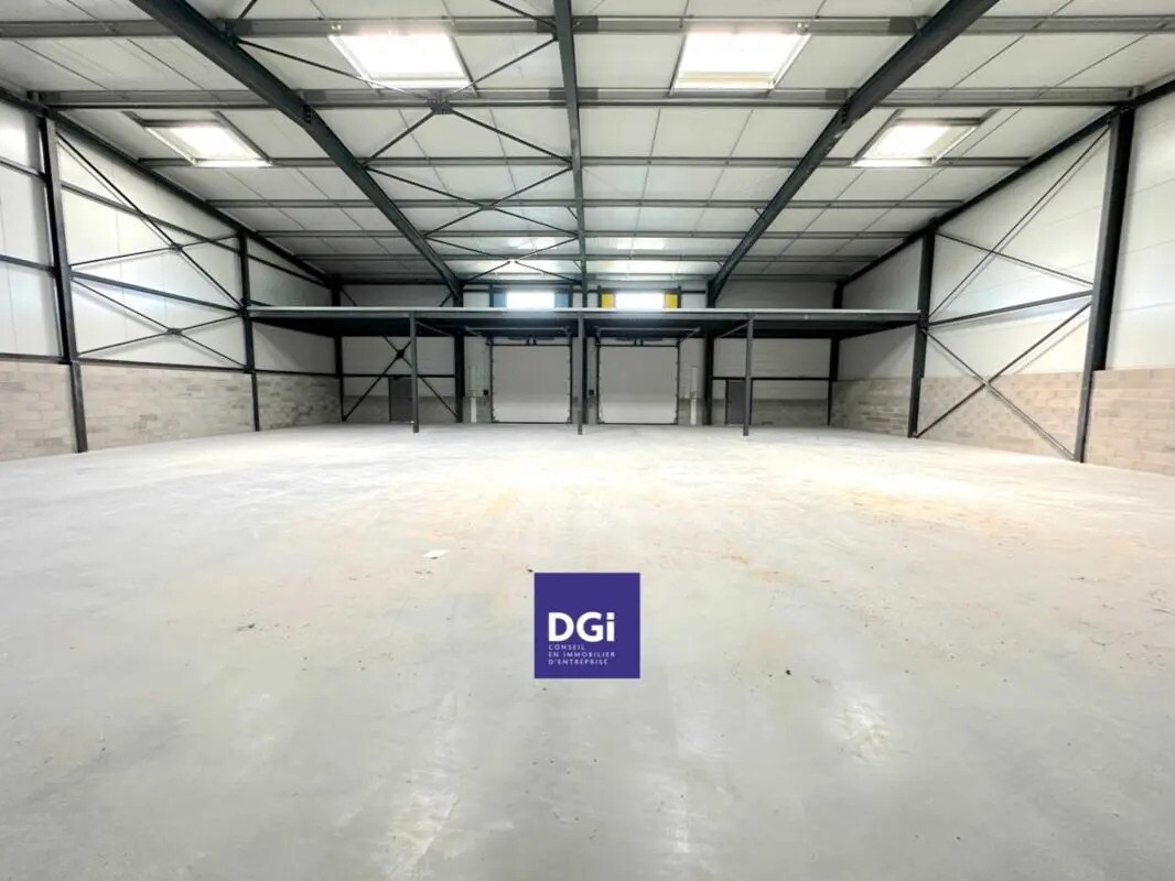 Flex in Nîmes for lease Interior Photo- Image 1 of 6