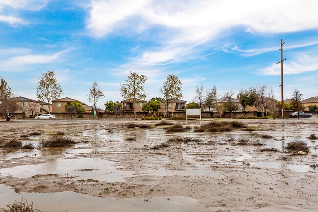 More details for NWC Mooney & Riggin Ave, Visalia, CA - Office/Medical, Retail for Lease