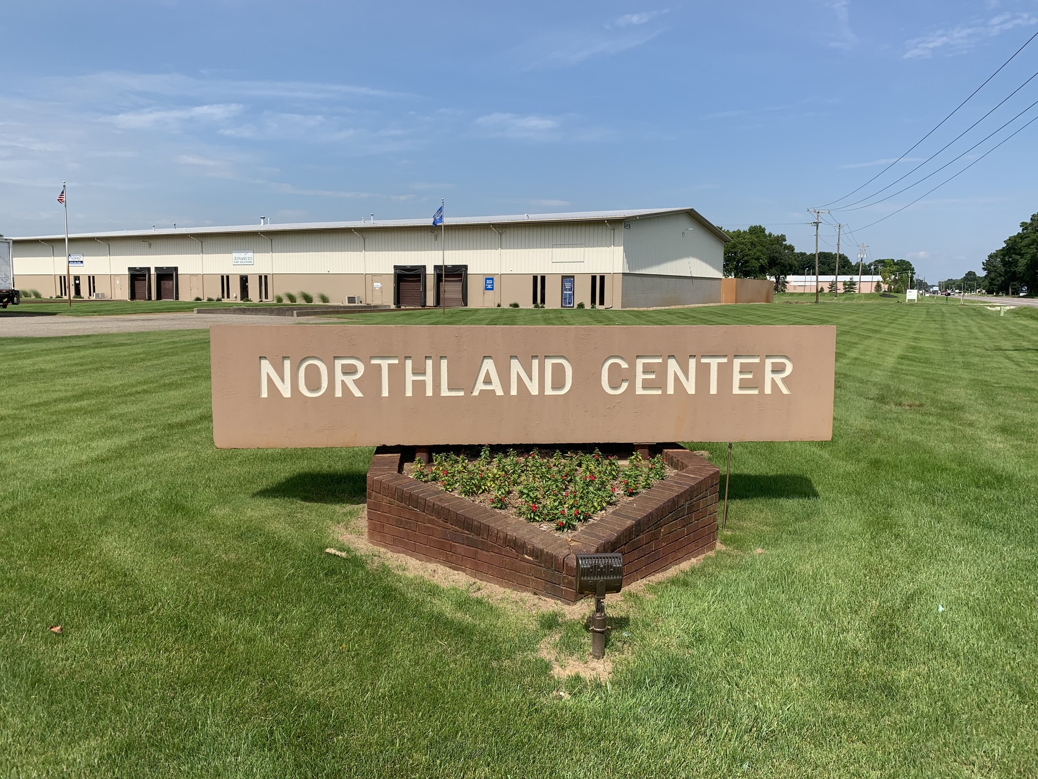 3410-3418 County Road 6, Elkhart, IN à louer Photo du bâtiment- Image 1 de 4