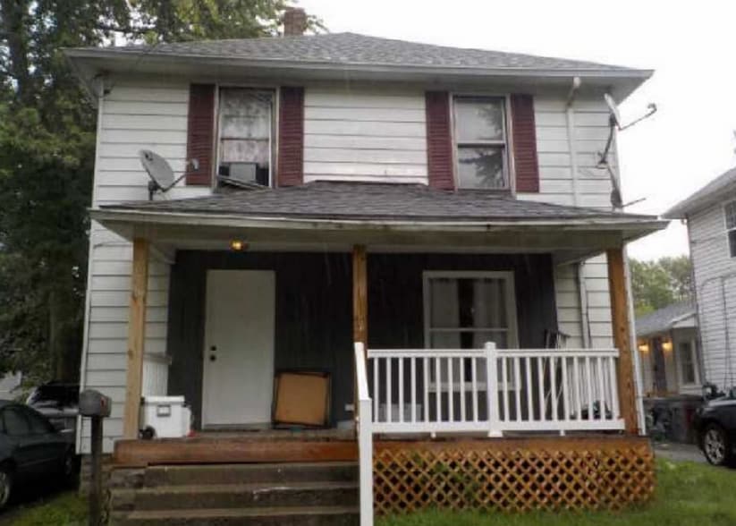 Lima 25 Portfolio portefeuille de 2 propriétés à vendre sur LoopNet.ca - Photo du bâtiment - Image 2 de 13