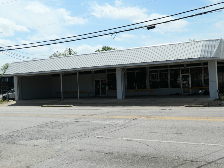 7126 Lawndale St, Houston, TX for sale - Building Photo - Image 2 of 26