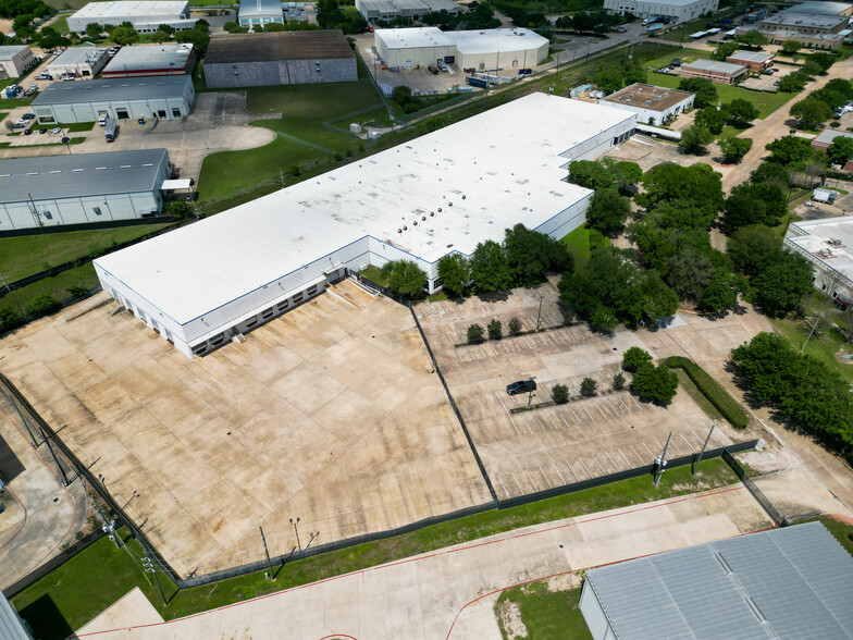 8401 Westland West Blvd, Houston, TX for lease - Building Photo - Image 1 of 11