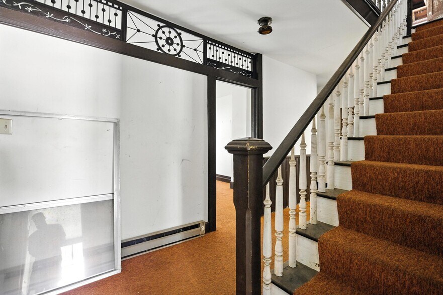 455 Railroad Ave, Keysville, VA à vendre - Photo du bâtiment - Image 3 de 19