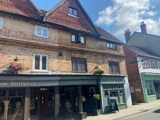 Plus de détails pour 61 West St, Dorking - Commerce de détail à louer