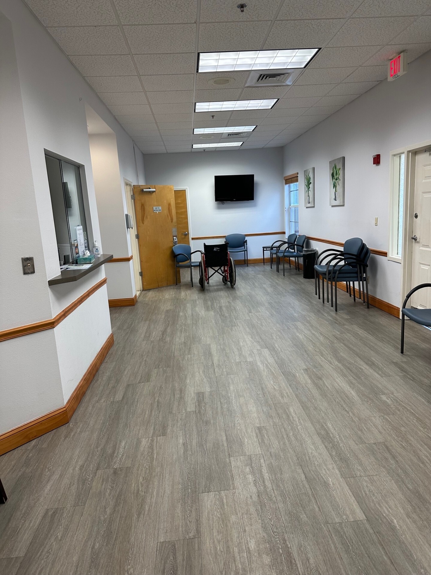 842 Sunset Lake Blvd, Venice, FL for lease Interior Photo- Image 1 of 43