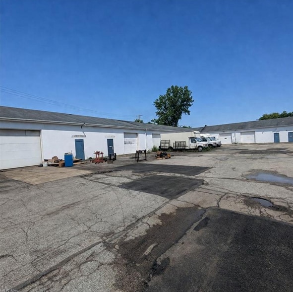 546 Hoyt St, Painesville, OH for sale - Building Photo - Image 1 of 15