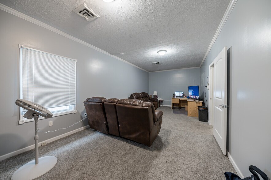 304 Scott Ave, Morgantown, WV à louer - Photo du bâtiment - Image 3 de 8