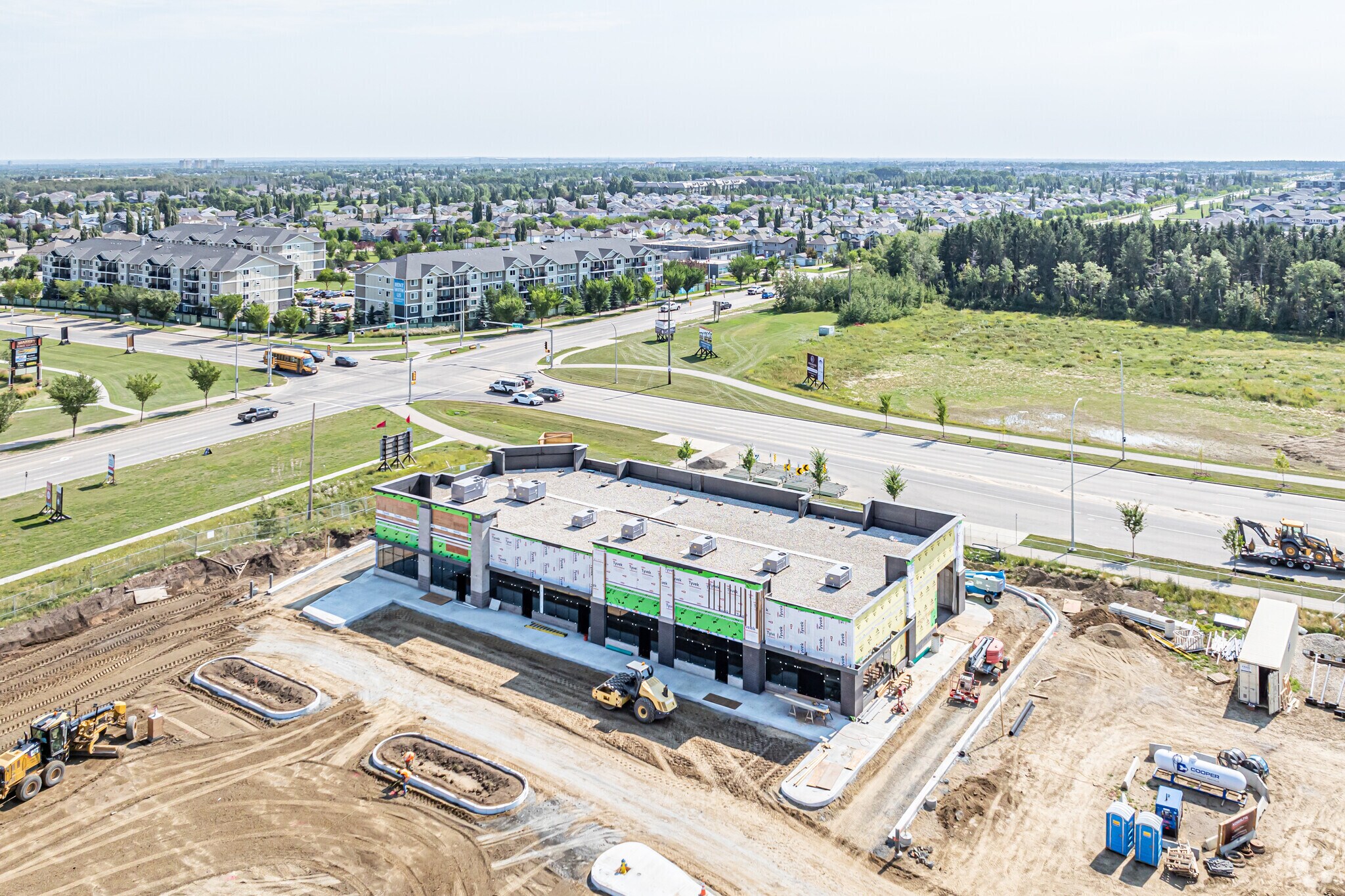 9340 Winterburn Rd NW, Edmonton, AB à vendre Photo du bâtiment- Image 1 de 1