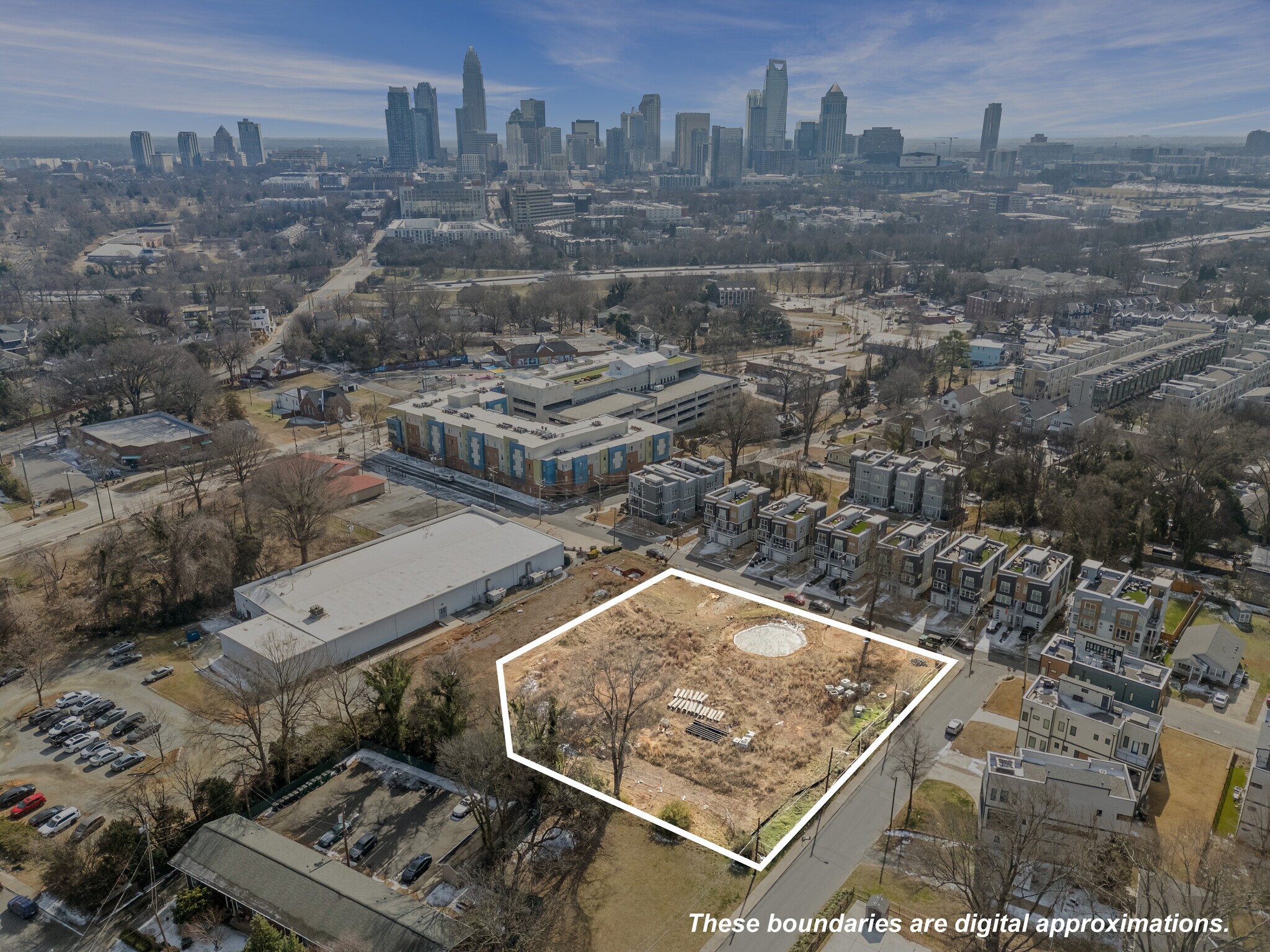 136 S Bruns Ave, Charlotte, NC for sale Primary Photo- Image 1 of 11