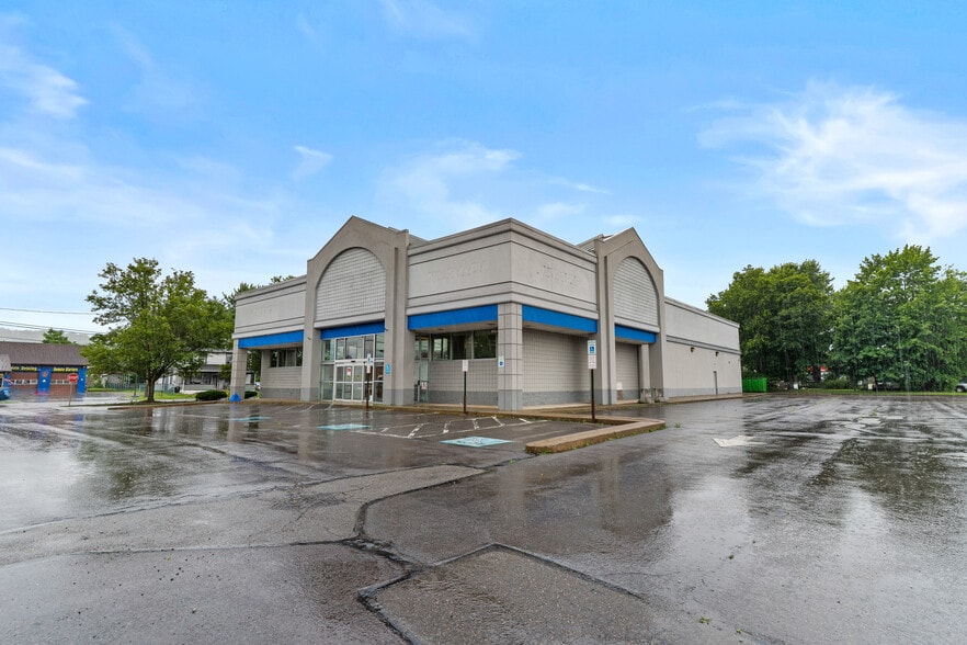 400 W 2nd St, Berwick, PA for lease - Building Photo - Image 1 of 1