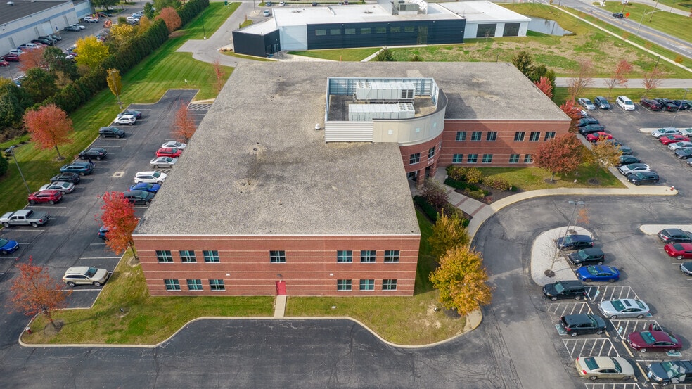 3433 Agler Rd, Columbus, OH for sale - Building Photo - Image 3 of 17