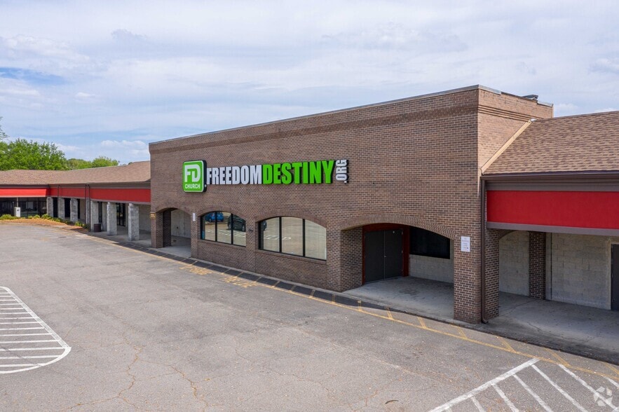 1241 Blanding Blvd, Orange Park, FL for lease - Primary Photo - Image 2 of 5