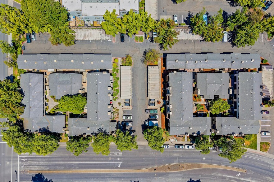 7425 Camino Colegio, Rohnert Park, CA for sale - Building Photo - Image 2 of 7