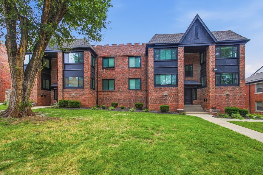 4335 Mercier St, Kansas City, MO for sale - Building Photo - Image 2 of 36