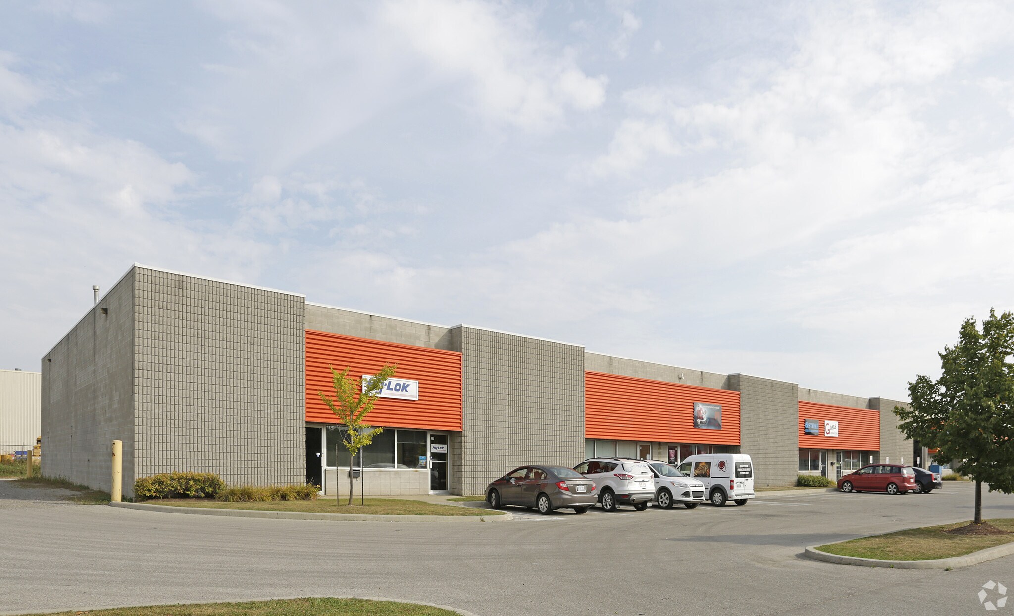 1600 Industrial Rd, Cambridge, ON à vendre Photo principale- Image 1 de 1