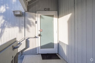 760 Las Posas Rd, Camarillo, CA à louer Photo du bâtiment- Image 2 de 9