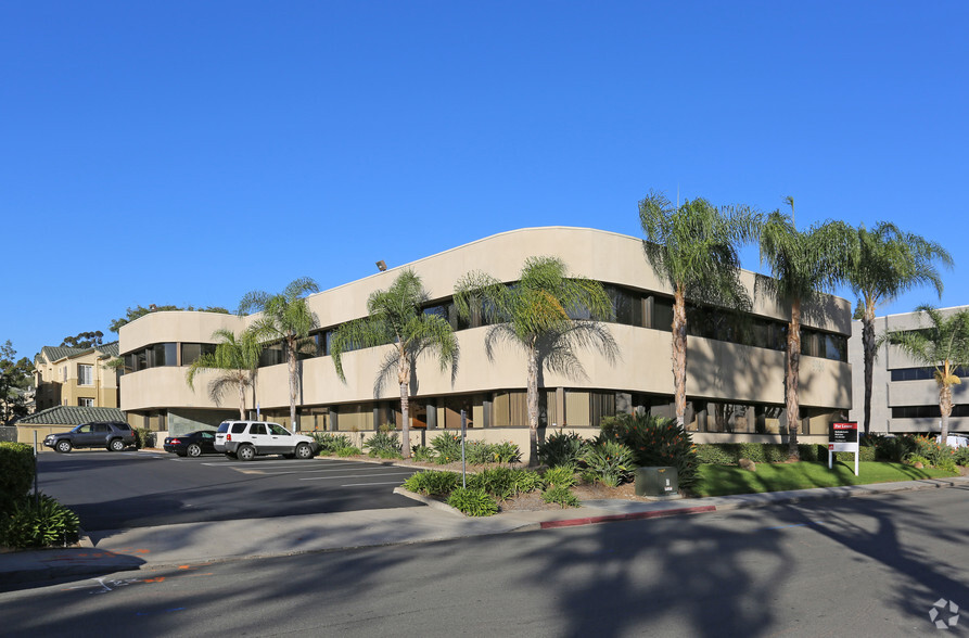 9968 Hibert St, San Diego, CA for lease - Building Photo - Image 1 of 10