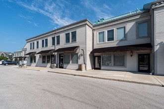 2301-2359 Silvernail Rd, Pewaukee, WI for lease Building Photo- Image 2 of 17