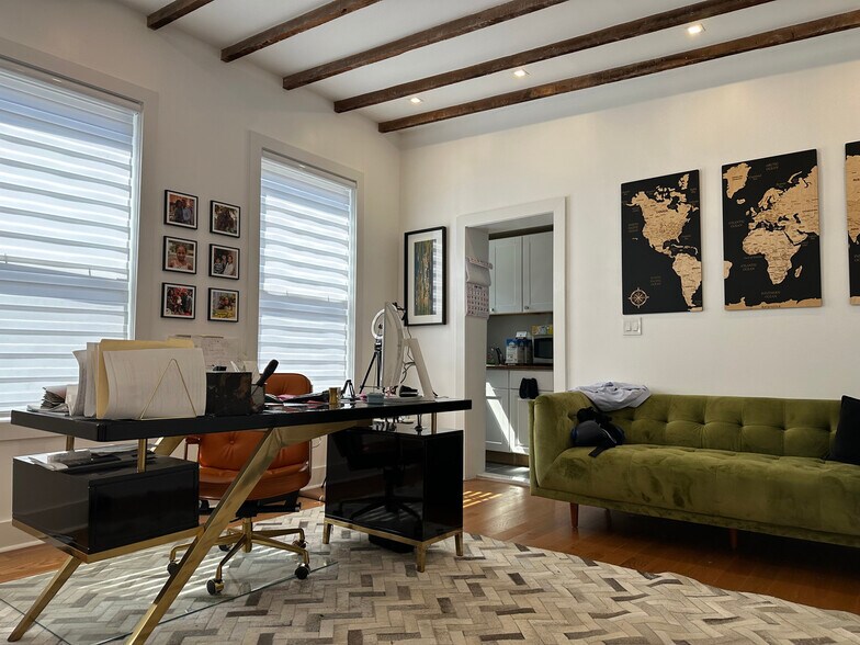 1809 Decatur St, Ridgewood, NY à louer - Photo du bâtiment - Image 3 de 4