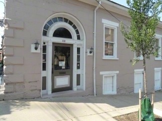 Plus de détails pour 213 George St, Fredericksburg, VA - Vente au détail à louer