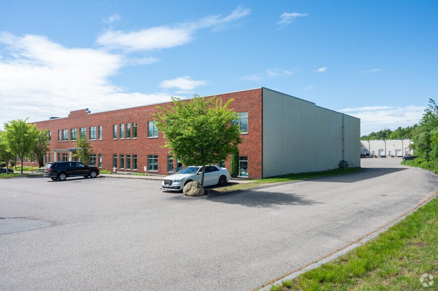 42 Winter St, Pembroke, MA for sale - Building Photo - Image 3 of 25