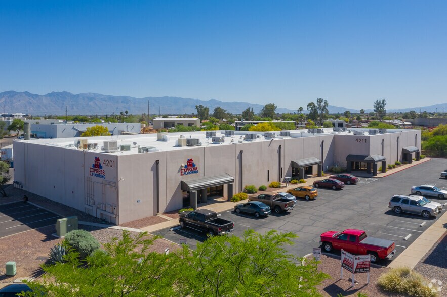 4201 S Santa Rita Ave, Tucson, AZ à vendre - Aérien - Image 2 de 4