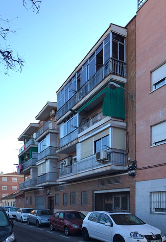 Plus de détails pour Calle De Palomares, 35, Madrid - Bureau/Commerce de détail à louer