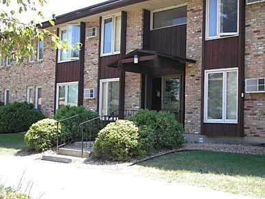 8901-8915 Old Cedar Ave S, Bloomington, MN à vendre - Photo du bâtiment - Image 2 de 32