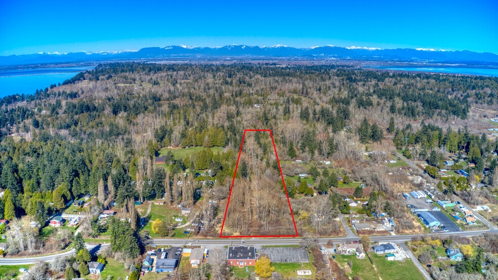 1438 Gulf rd, Point Roberts, WA for sale - Building Photo - Image 3 of 6