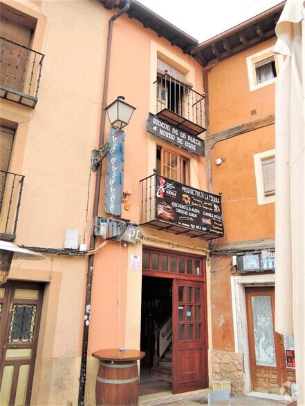 Retail in Ayllón, Segovia for sale - Interior Photo - Image 1 of 1