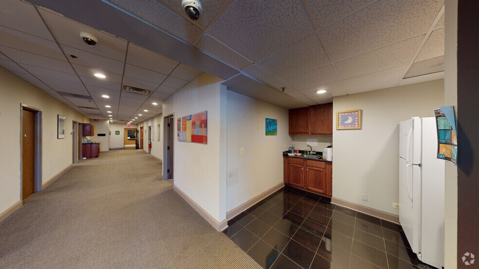 1204-1332 W Northwest Hwy, Palatine, IL à louer - Numérisation 3D de Matterport - Image 3 de 22
