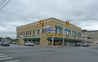 Plus de détails pour 352 Fulton Ave, Hempstead, NY - Commerce de détail, Local d'activités à louer