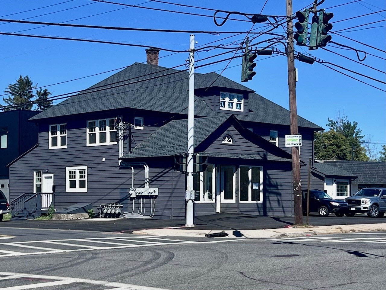 549 Albany Ave, Kingston, NY for lease Building Photo- Image 1 of 2