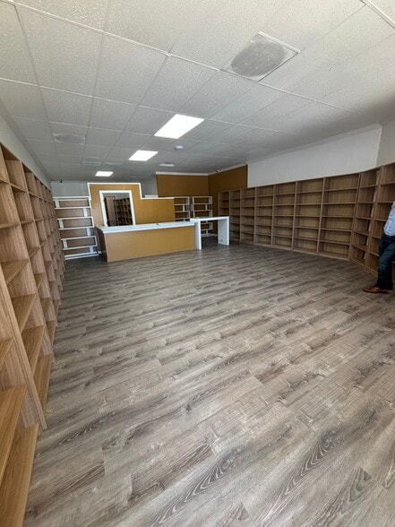 4110 Verdugo Rd, Los Angeles, CA for lease - Building Photo - Image 3 of 7