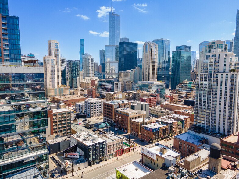 601 N Wells St, Chicago, IL à vendre - Photo du bâtiment - Image 3 de 13
