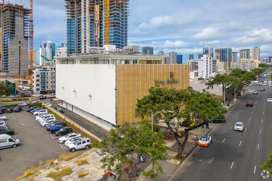 1451 S king St, Honolulu, HI à louer - Photo du bâtiment - Image 3 de 10