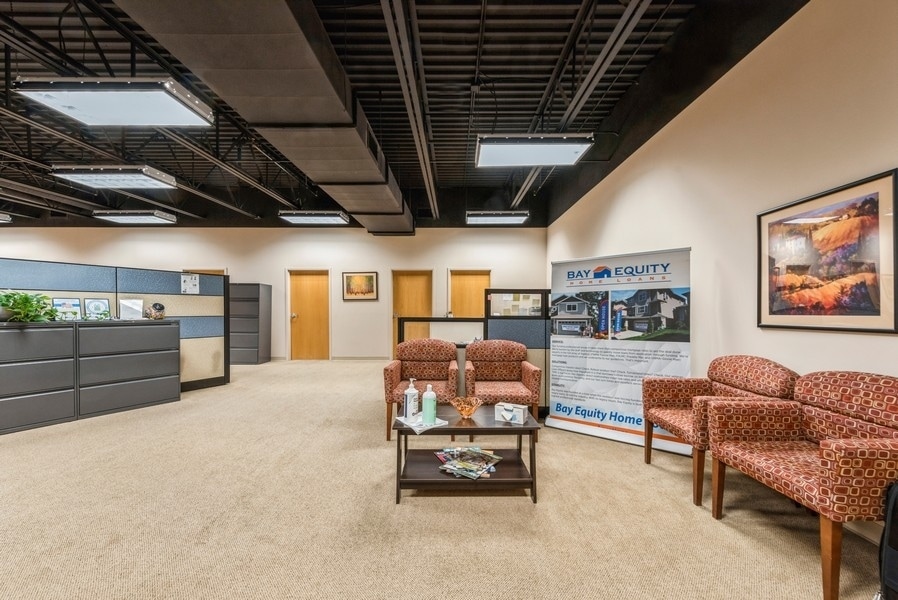 15322 Galaxie Ave, Apple Valley, MN for lease Interior Photo- Image 1 of 8