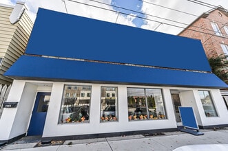 3603-3605 Lake Shore Blvd W, Toronto, ON for lease Building Photo- Image 1 of 3