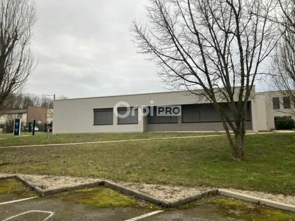 Office in Dijon for lease Building Photo- Image 1 of 9