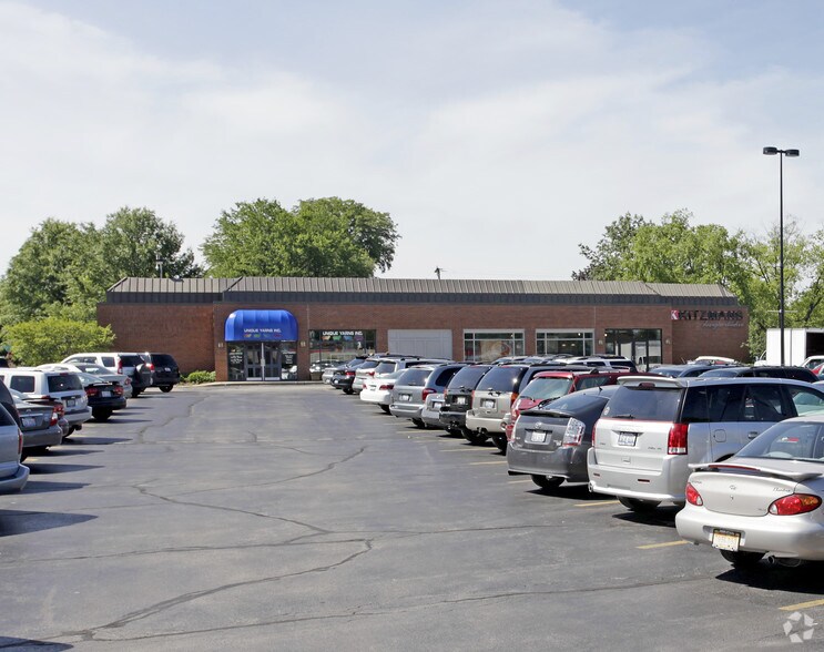 1661-1663 N Alpine Rd, Rockford, IL for sale - Primary Photo - Image 1 of 2