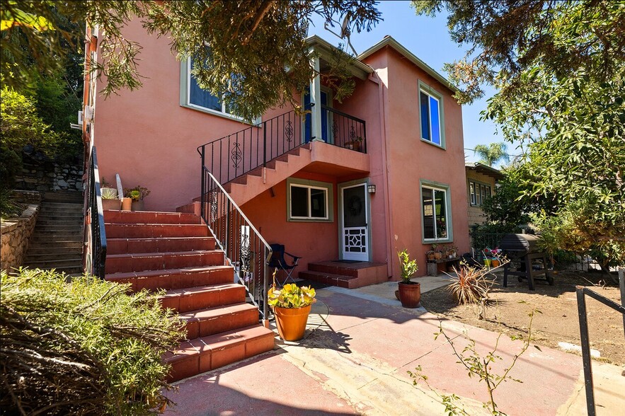 6214 Bertha St, Los Angeles, CA à vendre - Photo principale - Image 1 de 1