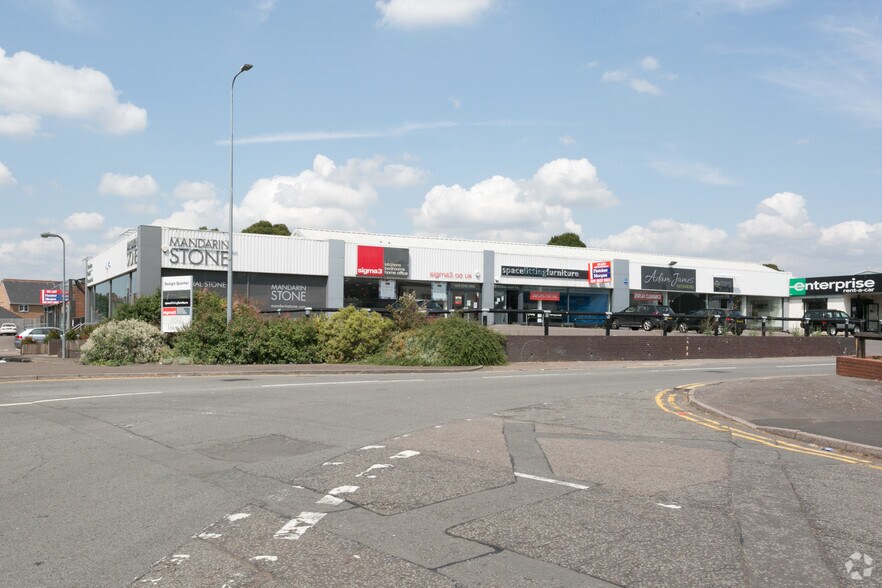 Colchester Av, Cardiff à louer - Photo principale - Image 2 de 4