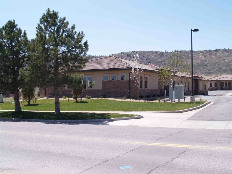 8081 Shaffer Pky, Littleton, CO à vendre - Photo du bâtiment - Image 2 de 9
