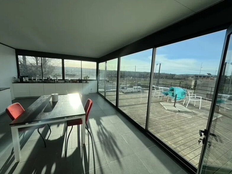 Bureau dans LES MILLES à louer - Photo intérieure - Image 2 de 4