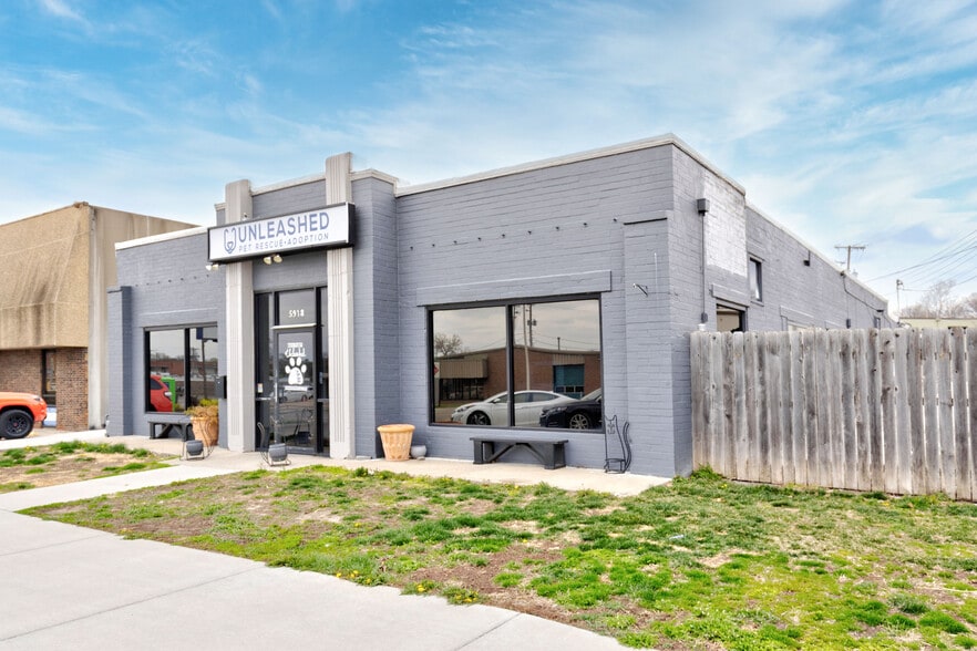 5918 Broadmoor St, Mission, KS for lease - Primary Photo - Image 1 of 20
