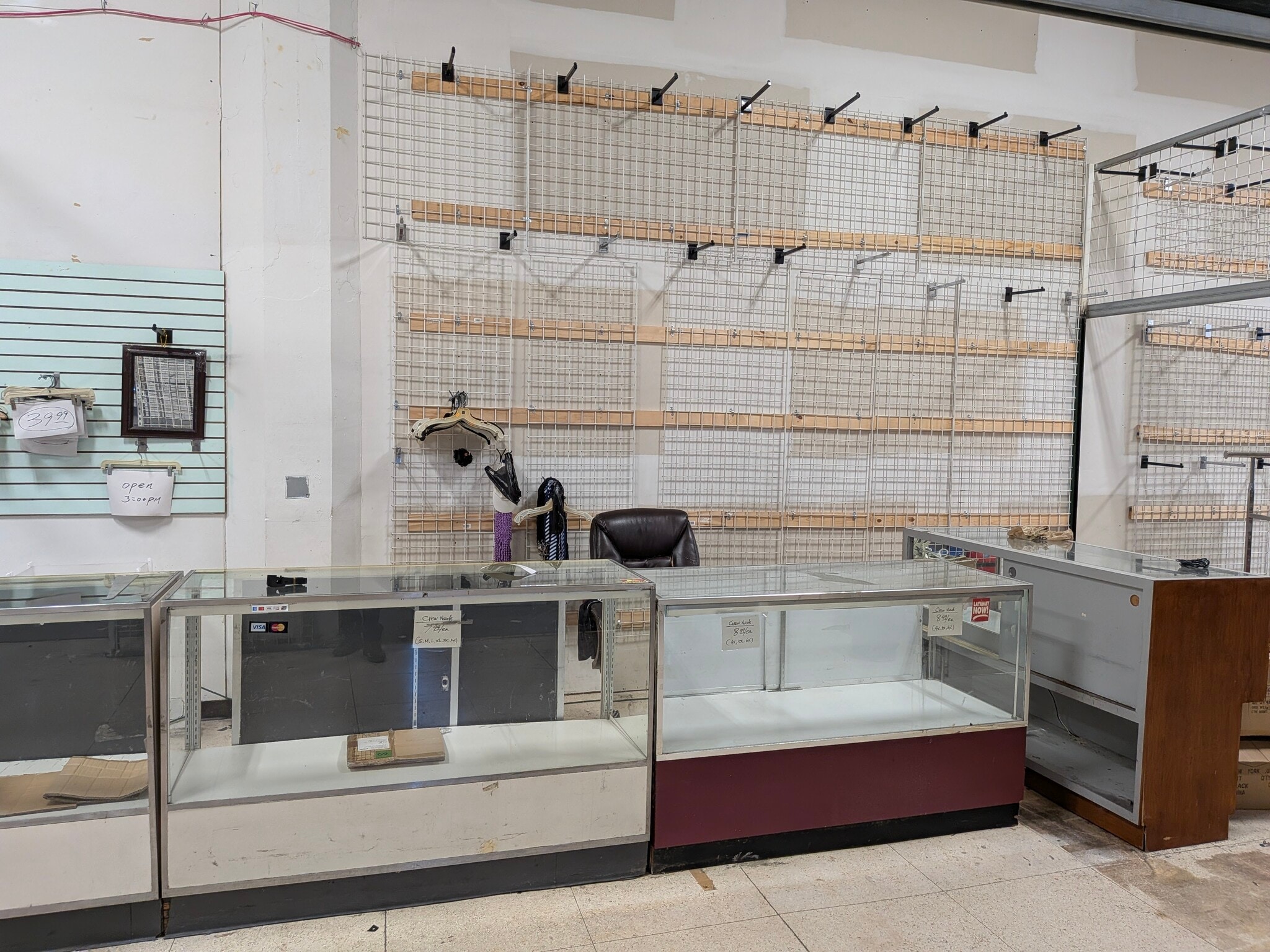 1670 S 11th St, Milwaukee, WI à louer Photo intérieure- Image 1 de 3