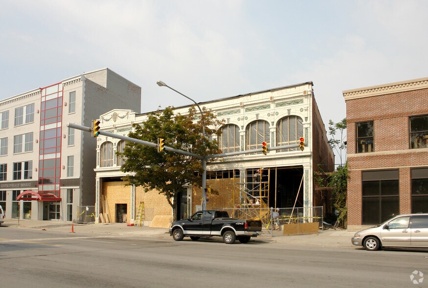 1176 Main St, Buffalo, NY for sale - Building Photo - Image 2 of 2