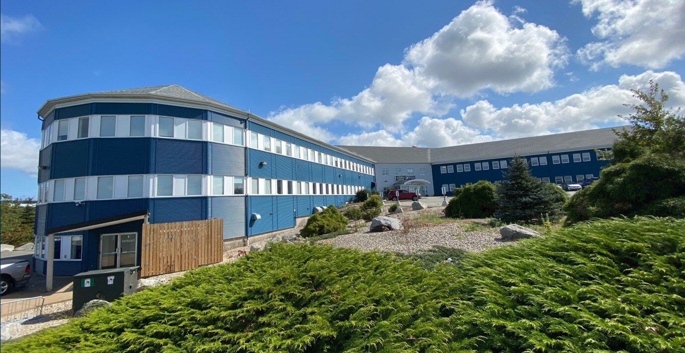 211 Horseshoe Lake Dr, Halifax, NS à vendre Photo du bâtiment- Image 1 de 1