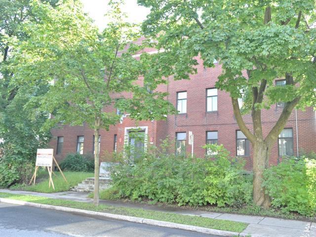 63 4e Av, Montréal, QC à vendre - Photo du bâtiment - Image 3 de 4